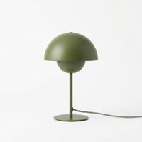 En grön Flower Pot-lampa